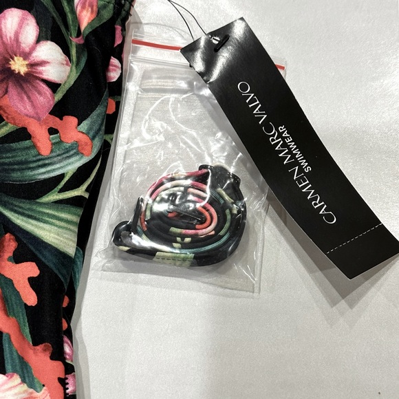 Carmen Marc Valvo Swimsuit One-Shoulder Floral-Print Ruffle One-Piece - Picture 3 of 10